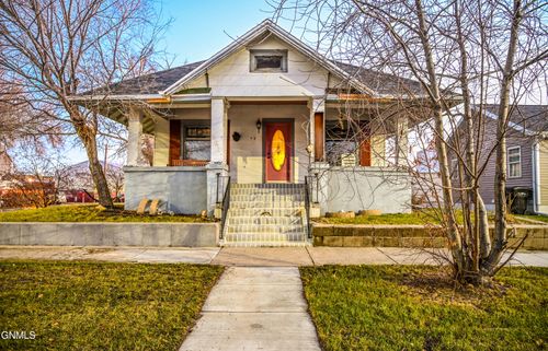 303 W Broadway, Williston, ND, 58801-5939 | Card Image