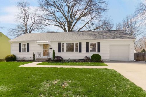 6500 N Harrison St, Kansas City, MO, 64118-3561 | Card Image