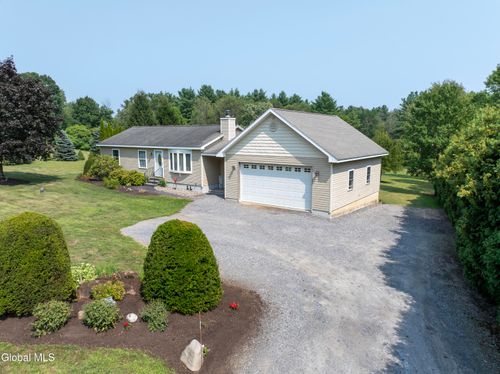 341 County Route 75, Mechanicville, NY, 12118-2921 | Card Image