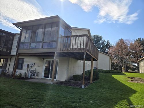 7044 Springtree Ln, Grand Rapids, MI, 49548-7939 | Card Image