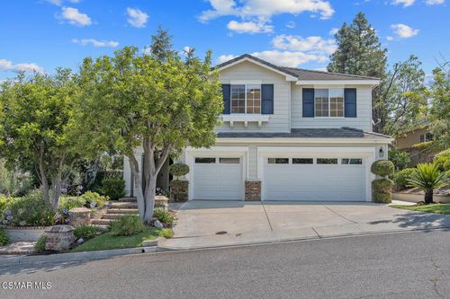 560 Granite Hills St, Simi Valley, CA, 93065-0606 | Card Image