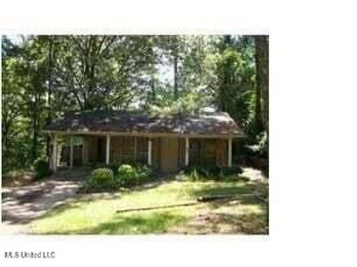 2806 Tara Rd, Jackson, MS, 39212-2750 | Card Image
