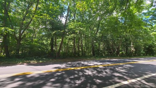 39939 Moravian Drive, Clinton Charter Township, MI, 48036 | Card Image