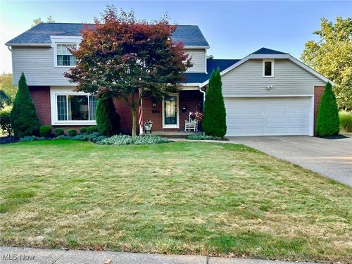 264 Windfall Ln, Wadsworth, OH, 44281-2358 | Card Image