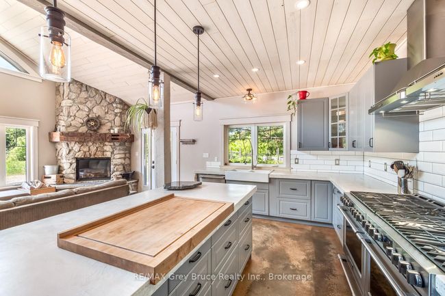 62 Cape Hurd Road, House other with 3 bedrooms, 3 bathrooms and 10 parking in Northern Bruce Peninsula ON | Image 12