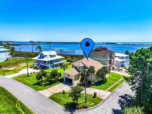 564 Parish Blvd, Mary Esther, FL, 32569-3446 | Card Image