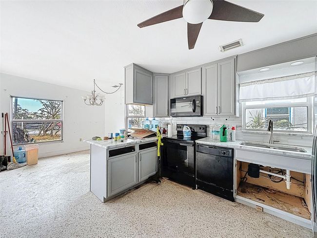 336 Boca Ciega Dr, House other with 4 bedrooms, 2 bathrooms and null parking in MADEIRA BEACH FL | Image 15