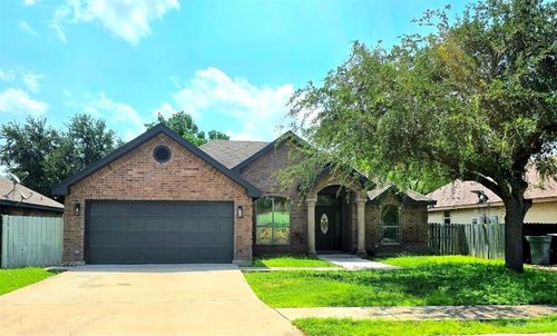1227 S Standard Ave, San Juan, TX, 78589-2544 | Card Image