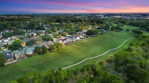 554 Briarcliff Dr, Garland, TX, 75043-5602 | Card Image