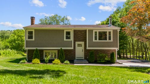27 Town Farm Rd, New Milford, CT, 06776-3719 | Card Image