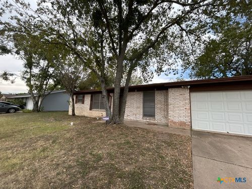 1811 Janis Dr, Killeen, TX, 76549-2131 | Card Image