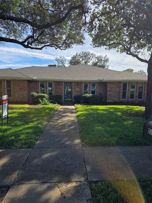 2500 Grandview Drive, Plano, TX, 75075 | Card Image