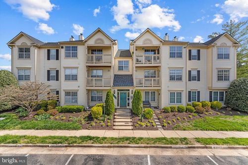 203-10998 Koman Cir, MANASSAS, VA, 20109-7754 | Card Image