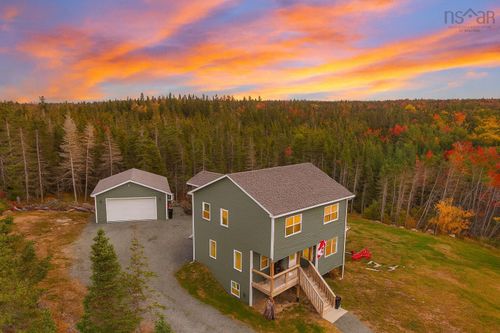 136 Middle Village Rd, West Dover, NS, B3Z3T3 | Card Image