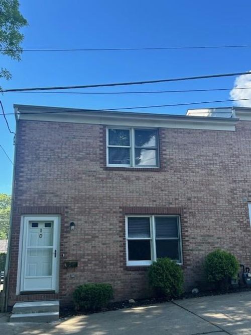 10 Walden Ave, Wheeling, WV, 26003-6443 | Card Image