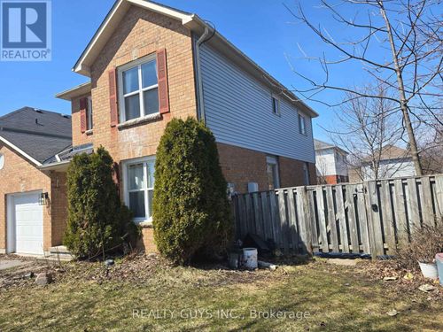 542 Westman Ave, Peterborough, ON, K9K2E6 | Card Image