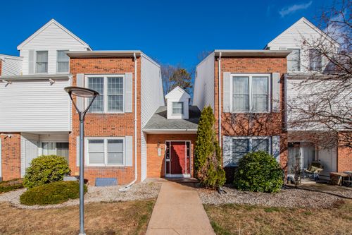 a2-11 Concorde Way, Windsor Locks, CT, 06096 | Card Image