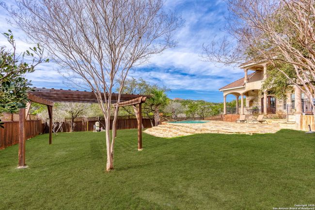 192 County Road 2812, House other with 5 bedrooms, 4 bathrooms and null parking in Mico TX | Image 37