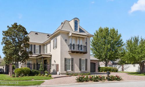 105 Adair Ln, Lafayette, LA, 70508-4061 | Card Image