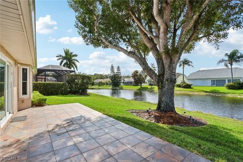 5118 Harrogate Ct, NAPLES, FL, 34112-3664 | Card Image