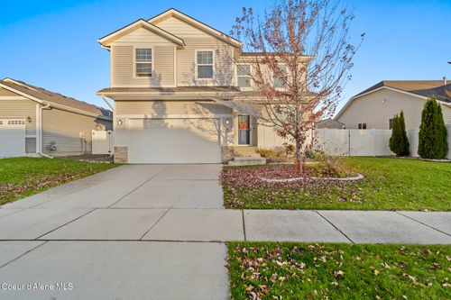 3262 N Woodford St, Post Falls, ID, 83854-7882 | Card Image