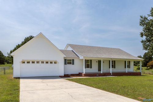 28768 Dorning Rd, Toney, AL, 35773-8165 | Card Image