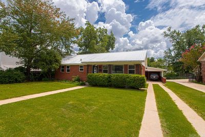 700 W North, House other with 2 bedrooms, 1 bathrooms and null parking in Benton AR | Image 2