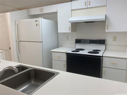 apt-a-413 Mananai Pl, Honolulu, HI, 96818-5344 | Card Image