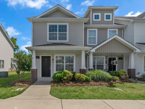 53 Ellington Ter, Clarksville, TN, 37040-5147 | Card Image