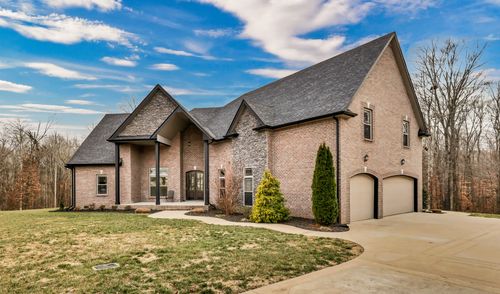 130 Takao Ct, Clarksville, TN, 37042-1781 | Card Image