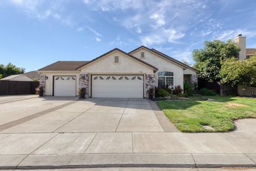 1946 Giuliano Way, Manteca, CA, 95336 | Card Image