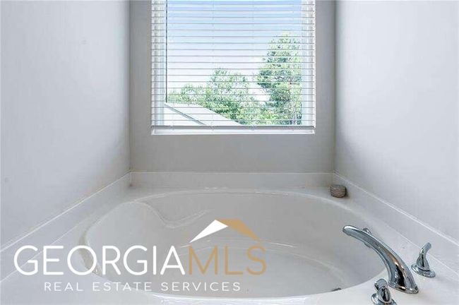 382 Winston Cir, House other with 3 bedrooms, 3 bathrooms and 2 parking in Canton GA | Image 18
