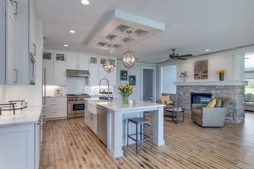 6358 Reagan Ct, Sun Prairie, WI, 53590-2332 | Card Image