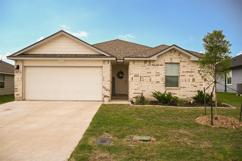 7121 Guadalupe Rd, China Spring, TX, 76633-3031 | Card Image