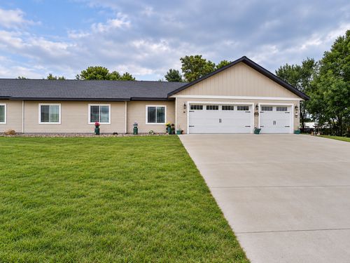 903 4th Ave Ne, Long Prairie, MN, 56347-4600 | Card Image