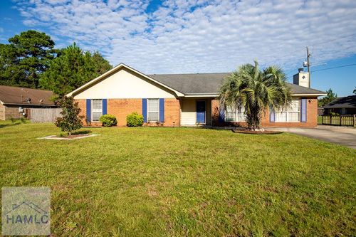 1654 Latham Ct, Hinesville, GA, 31313-9150 | Card Image