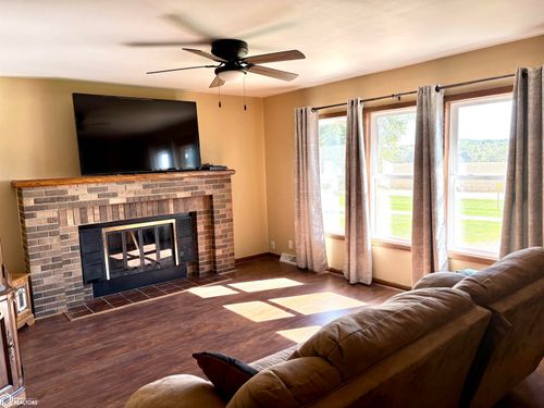 apt-d-2341 Marshalltown Blvd, Marshalltown, IA, 50158-9807 | Card Image