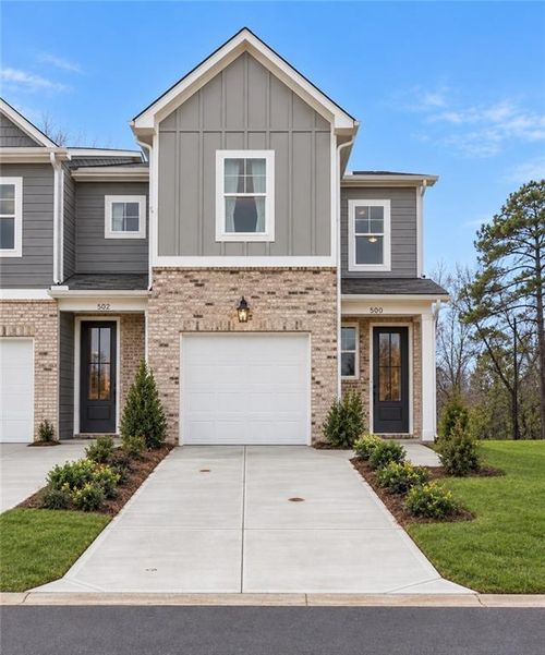 530 Crown Dr, Cartersville, GA, 30120-7013 | Card Image