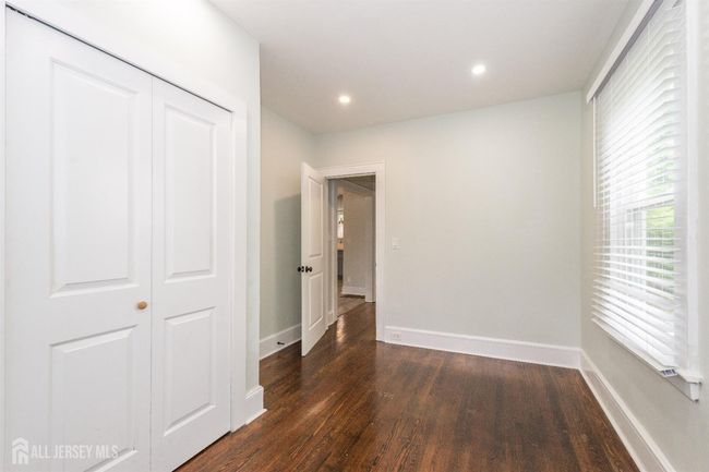 1641 W 7 Th St, House other with 2 bedrooms, 1 bathrooms and null parking in Piscataway NJ | Image 4