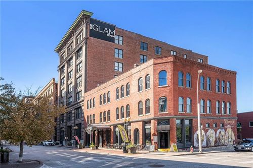 apt-100-308 8th St, Kansas City, MO, 64105-1576 | Card Image