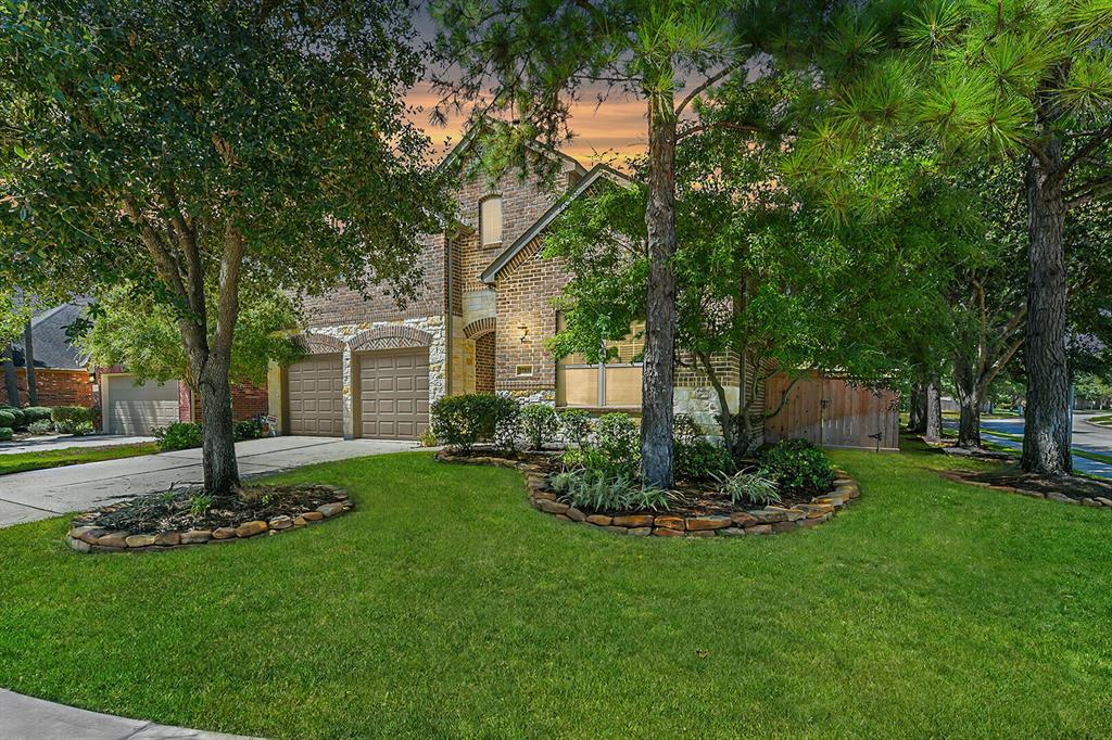 Stones River Ln, Humble, TX 77346