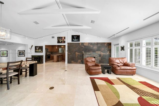 5510 San Vicente St, House other with 3 bedrooms, 3 bathrooms and null parking in Coral Gables FL | Image 5