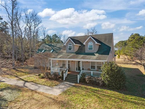 108 Young Rider Ln, Grandy, NC, 27939-9640 | Card Image