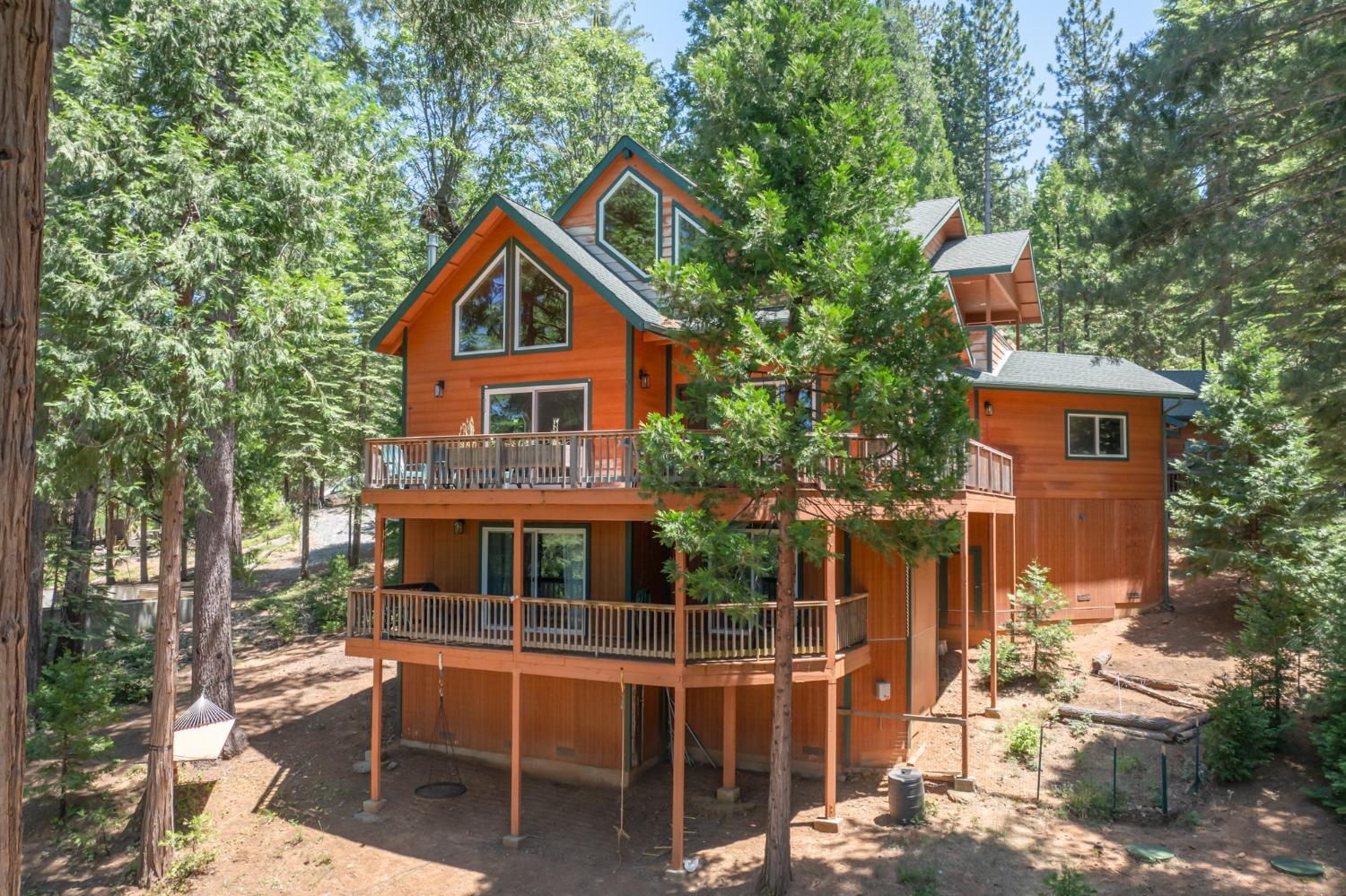 Innsbruk Dr, Arnold, CA 95223