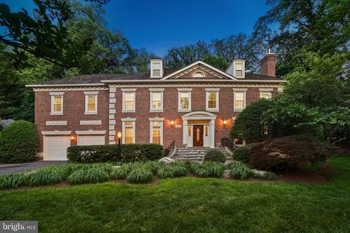 9646 Eagle Ridge Dr, BETHESDA, MD, 20817-3918 | Card Image