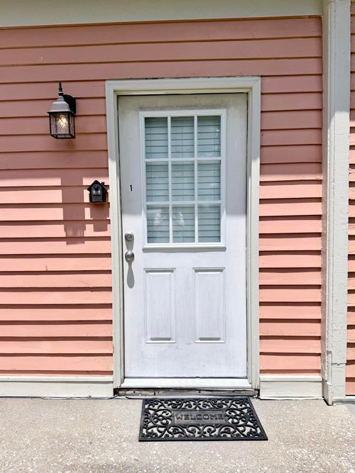 2103 S Virginia St, Hopkinsville, KY, 42240-3626 | Card Image