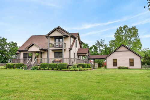 426 Watt Nolen Rd, Cottontown, TN, 37048 | Card Image