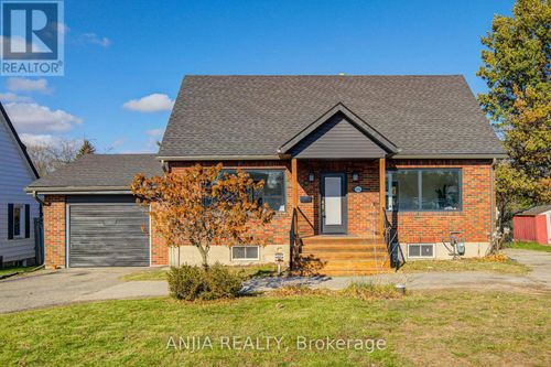 1574 Hwy 2 Road, Clarington (Courtice), ON, L1E2R7 | Card Image