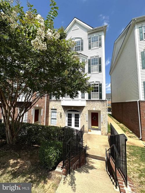 14853 Cloverdale Rd, WOODBRIDGE, VA, 22193-1770 | Card Image