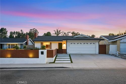 27493 Cherry Creek Dr, Valencia, CA, 91354-2057 | Card Image